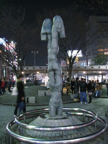 Sculpture with cracks_I Am The Cheese 100111