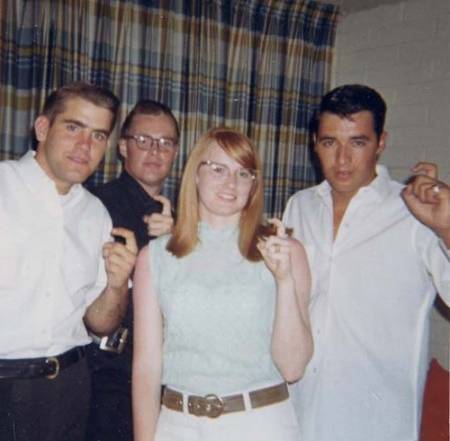 gang-signs_bighappyfunhouse