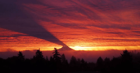 mount-rainer-shadow