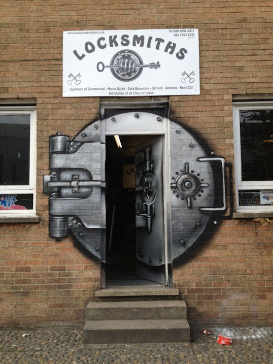 PUBLISHED by catsmob.com