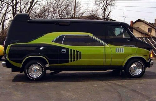 Babe Magnet Hemi-Van