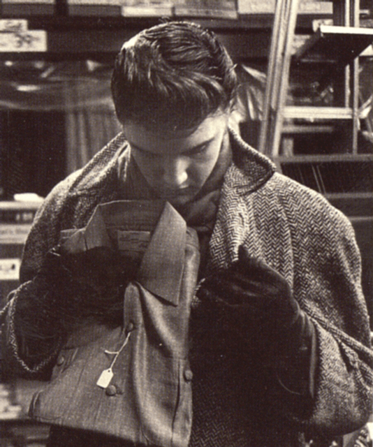 Elvis Smells A Shirt