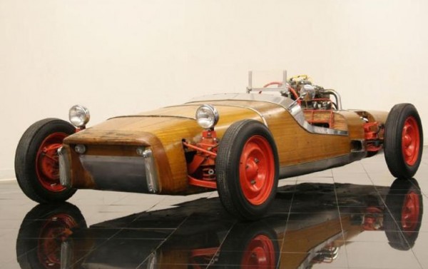 Ariel-wood-car-3-600x377
