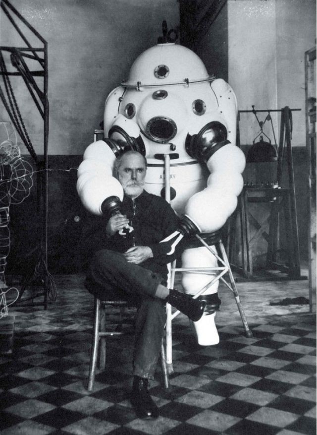Deep Sea Hugs 1935