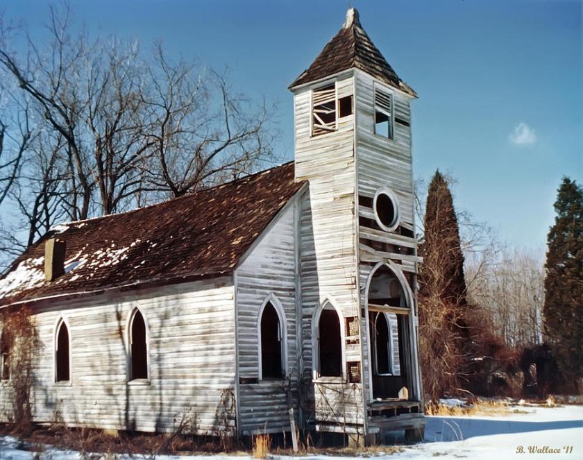abandoned-church--winter