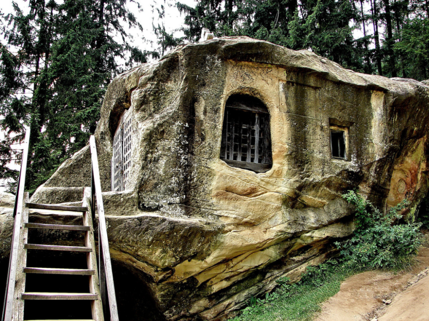 Daniil Sihastrul House of Rock 2